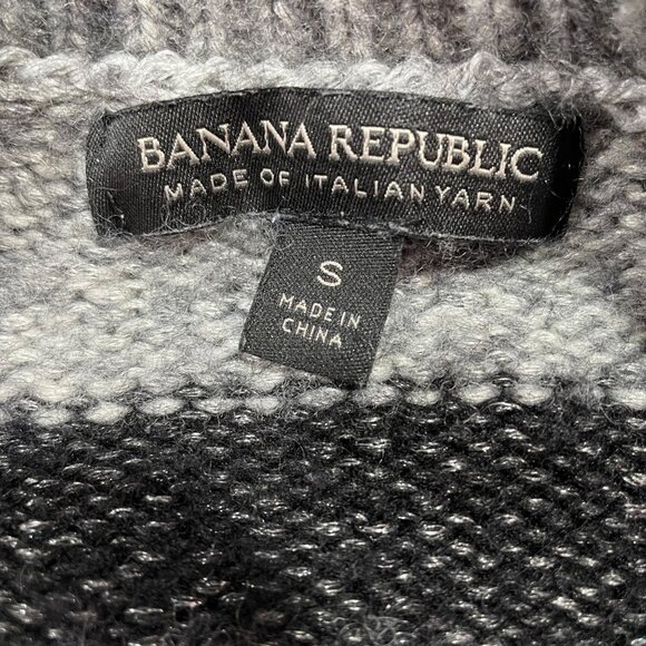 Banana Republic Striped Sweater Black/Gray S Warm Cozy Italian Yarn Winterwear - Picture 9 of 9